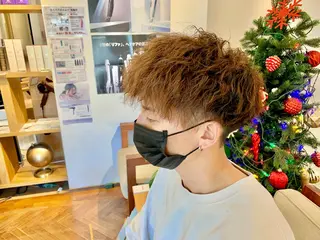 ショート パーマ メンズ 秋山知穂🧸縮毛矯正 ショート新越谷南越谷のヘアスタイル