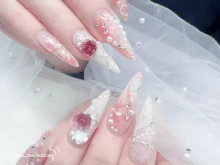 ネイル MoMoA Nail ネイル長さ出し専門店のネイルデザイン