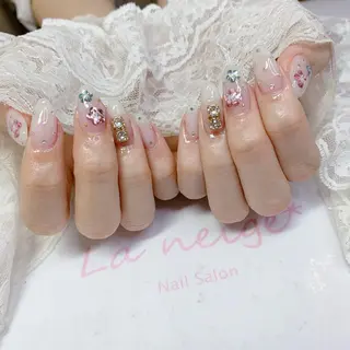 ネイル La neige* yuki 🐩🌙のネイルデザイン