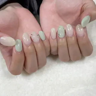 ネイル 東 千夏のネイルデザイン