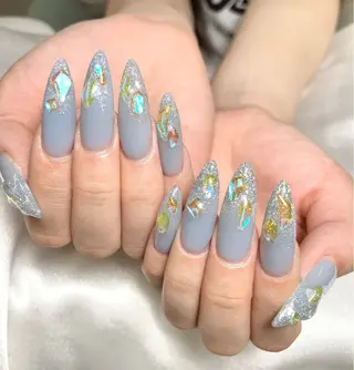 ネイル アヤメネイル 最新チップスカルプのネイルデザイン