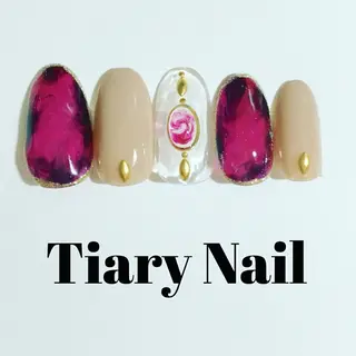 ネイル tiarynail K K🐼のネイルデザイン