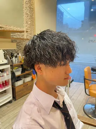 ショート パーマ メンズ パーマ/フェード🔥 佐々木波人のヘアスタイル