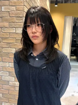 ミディアム レイヤー/nail COCOROのヘアスタイル