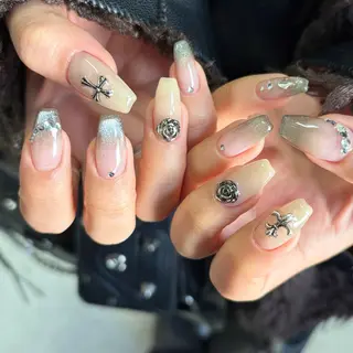 ネイル Basic町田本店 Suzunaのネイルデザイン