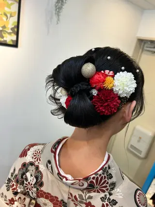 ヘアアレンジ HempBeauty 浅野アサミのヘアスタイル