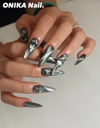 ネイル ONIKA Nail 表参道A4徒歩3分のネイルデザイン