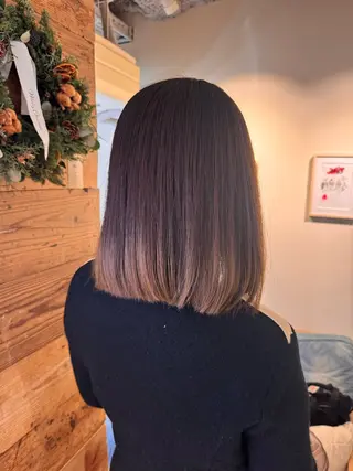 ミディアム ショート/カラー特化 Ruiのヘアスタイル