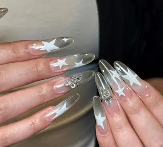 ネイル 🎀 KiKi_nailのネイルデザイン