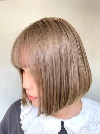 ミディアム カラー ハイライトが 得意なニキです😊のヘアスタイル
