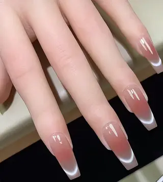 ネイル Horie 雪のネイルデザイン