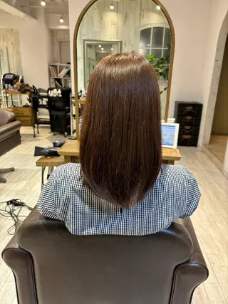 カラー Ashanti 濱野のヘアスタイル