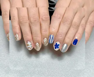 ネイル tsumeya ゆるかわ手描きネイルのネイルデザイン