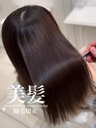 セミロング 【美髪特化・ 髪質改善】　古橋 晃のヘアスタイル