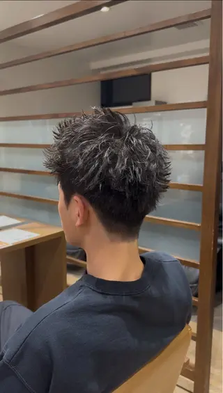 ショート メンズ メンズ特化/フェザー パーマ 和哉のヘアスタイル