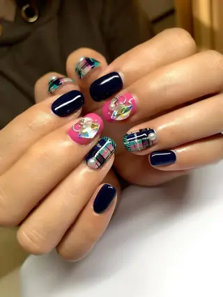 ネイル 吉冨 光恵のネイルデザイン