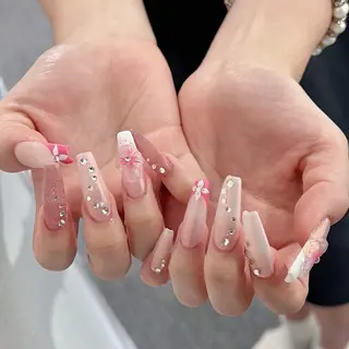 ネイル Ugirl Nail Pinpin🤍のネイルデザイン