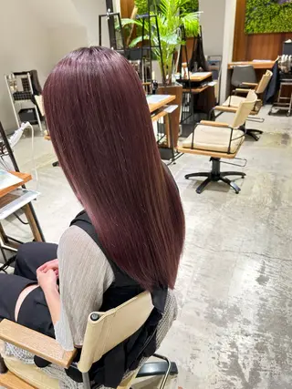 ロング カラー パライソ南公園店小嶋 さつきのヘアスタイル