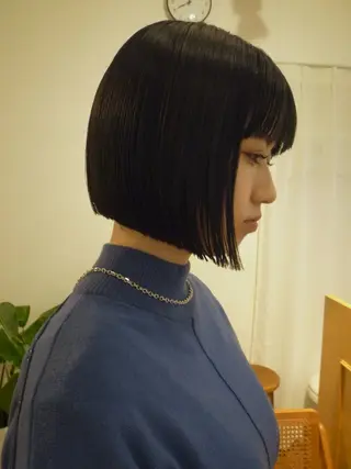ミディアム niina suzukiのヘアスタイル