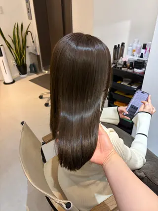 セミロング ✨色持ちの良い艶 カラー✨蟹江真世のヘアスタイル