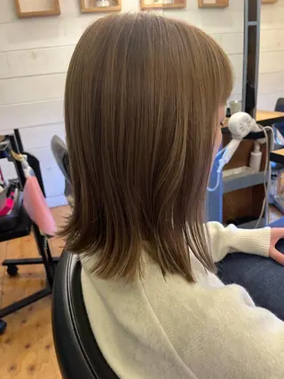 ミディアム カラー Lagom なかだのヘアスタイル