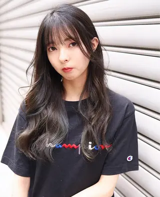 ロング カラー ヘアアレンジ トレンドヘア🩶 艶髪🩶yoshiのヘアスタイル