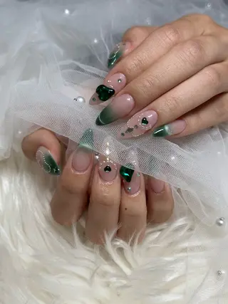 ネイル ＆ME  くんのネイルデザイン