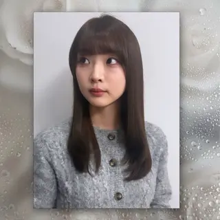 セミロング ルプラボウ/豊川/ 美髪カラー/アヤカのヘアスタイル