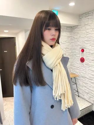 ロング 透明感カラー 莉々子のヘアスタイル