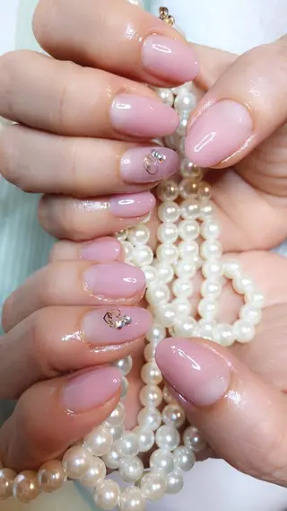 ミディアム ネイル 長さ出し専門 nynaのネイルデザイン