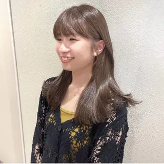 ロング 中村 佳歩のヘアスタイル