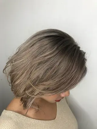 カラー 艶髪職人 山本隼正のヘアスタイル