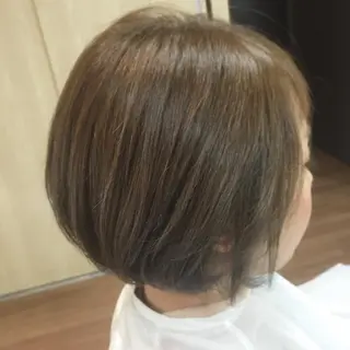 ショート カラー 透け感/くびれヘア/ レイヤー/カズキ🍭のヘアスタイル