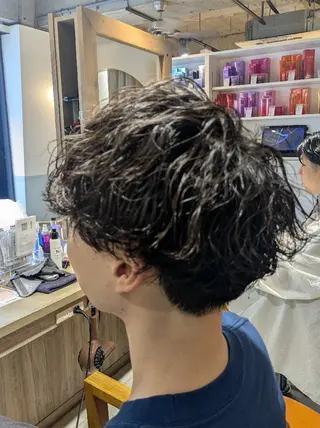 メンズ パーマ alushe 岡 陽子のヘアスタイル