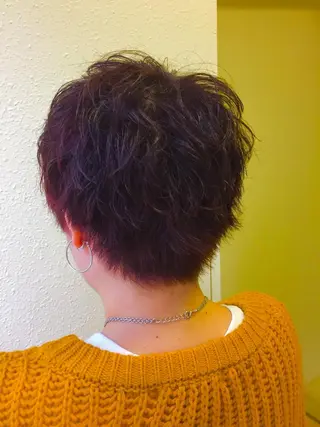 ショート カラー クボキ サヤのヘアスタイル