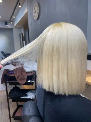 ショート カラー しみず ゆきのヘアスタイル