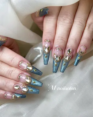 ネイル M🌷nail 長さだし専門店のネイルデザイン