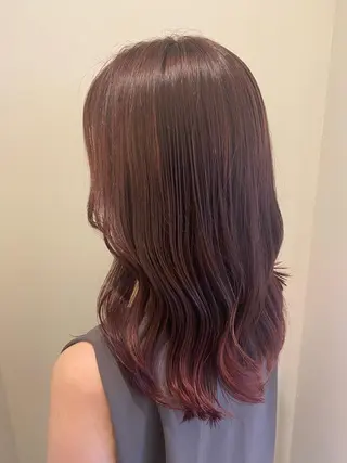 ミディアム 奈良 彩華のヘアスタイル