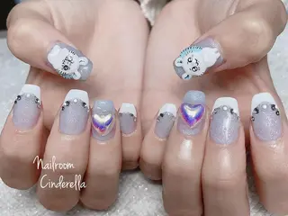 ネイル Nailroom. Cinderellaのネイルデザイン