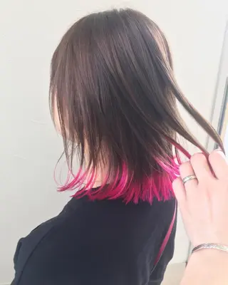 ショート カラー MERu/高橋裕之 /レイヤー/艶カラーのヘアスタイル