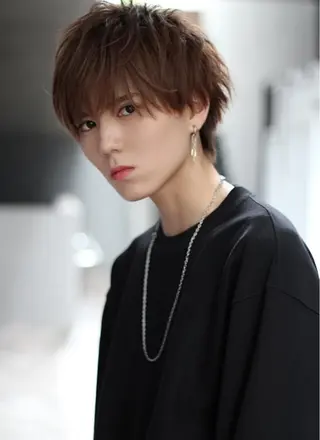 ミディアム メンズ 根津、表参道2店舗 店長　内見 加瑞磨のヘアスタイル