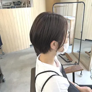 ショート 綿貫 美雪のヘアスタイル