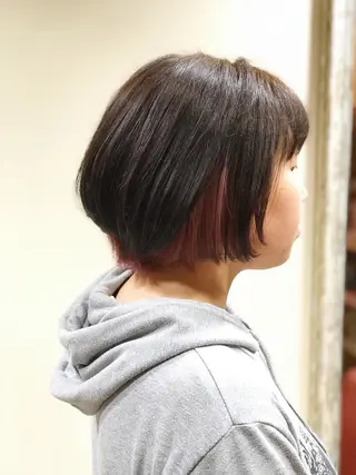 ショート カラー 松村 未央のヘアスタイル
