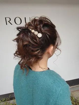 ミディアム 早稲田 千尋のヘアスタイル
