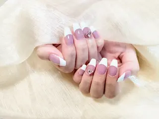 ネイル DI'A ネイルサロンのネイルデザイン