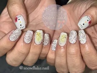 ネイル Snow flake 🫧YUKIのネイルデザイン