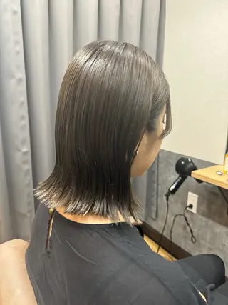 ミディアム カラー reeed konnoのヘアスタイル