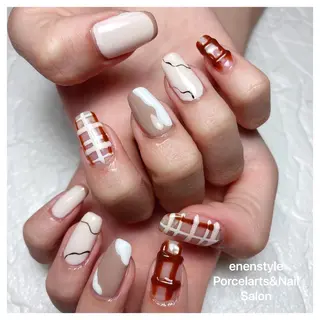 ミディアム ネイル 👑enen style👑のネイルデザイン