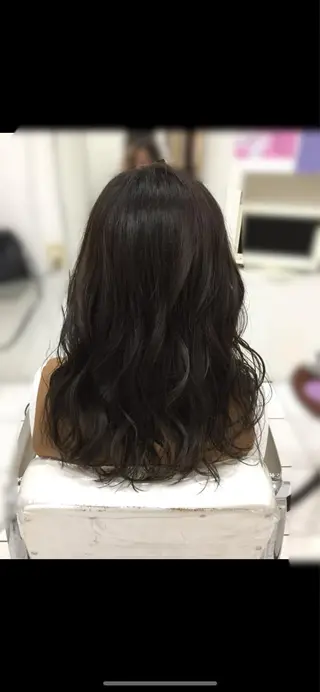 ロング カラー 💎白髪染めも対応 🙆👌山本明菜のヘアスタイル