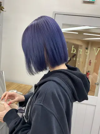 ミディアム カラー ショートカットモデル 🧃Shionのヘアスタイル